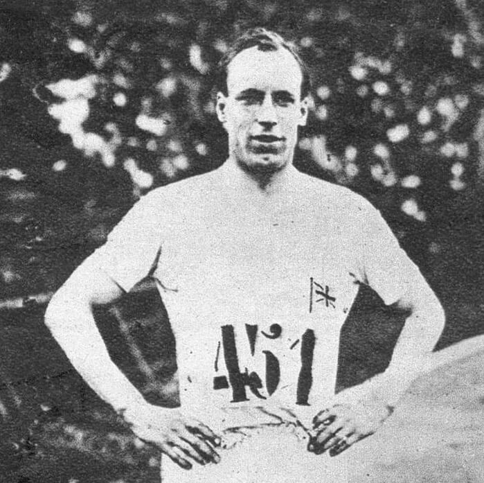 1924 – Eric Liddell at the Paris Olympics.